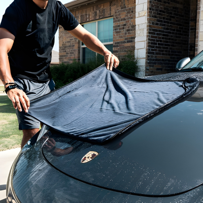 Maxi Panno in Microfibra – Asciugatura Rapida e Pulizia Professionale dell’Auto